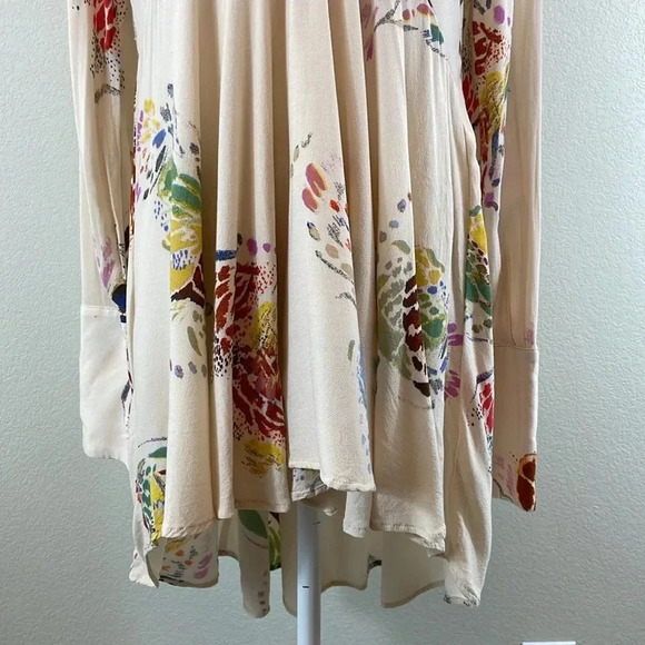 Free People cream floral/abstract high low tunic size small - Picture 3 of 9